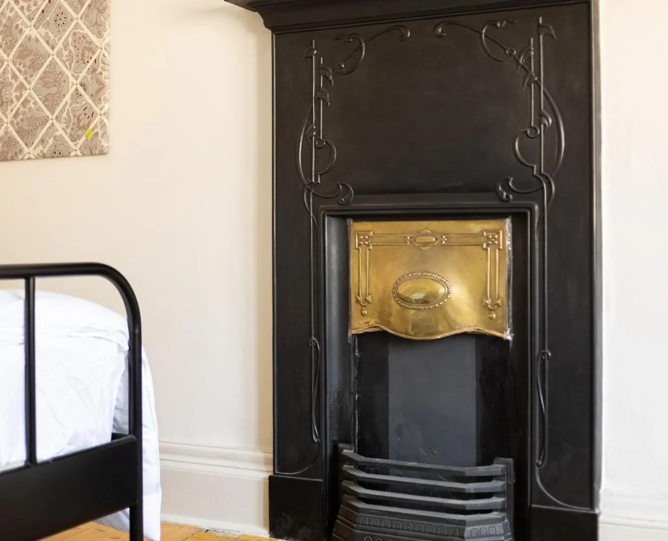 Gorgeous 4 Bed Apartment Right Beside The Meadows Edinburgh