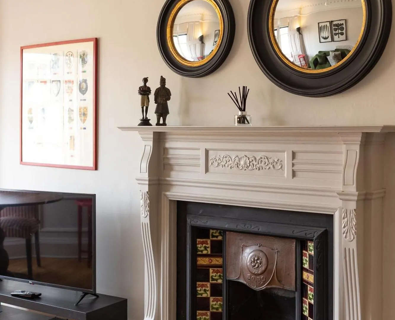 Gorgeous 4 Bed Apartment Right Beside The Meadows Edinburgh