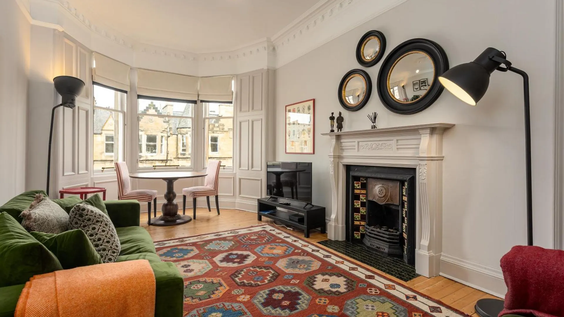 Gorgeous 4 Bed Apartment Right Beside The Meadows Edinburgh United Kingdom