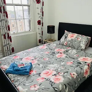 Historic Royal Mile Flat , 5min From Waverly Railway Station Édimbourg