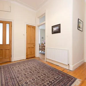Tasteful 1-bedroom Near Meadows Edinburgh