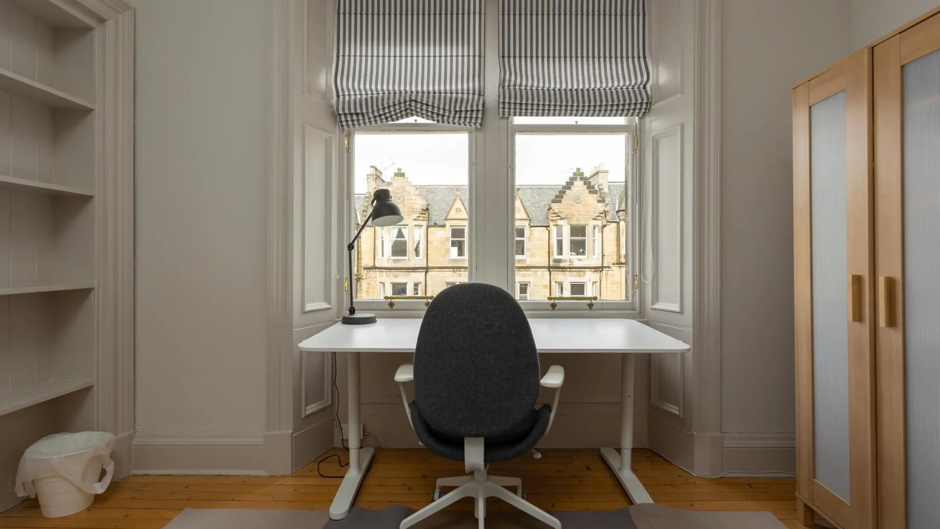 Gorgeous 4 Bed Apartment Right Beside The Meadows Edinburgh
